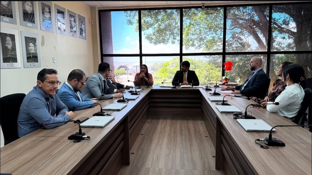 OAB-AP reúne com PGJ para discutir ampliação do parlatório do Instituto Penitenciário do Amapá